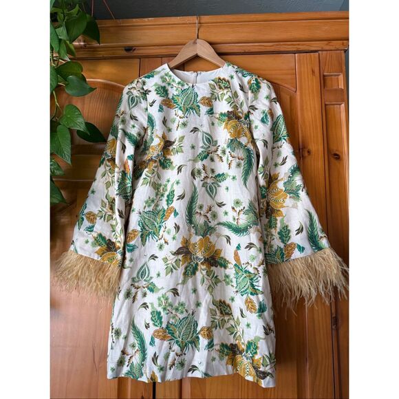 Antonio Melani White Floral Linen Dress, Feather Cuff Detail, Size 4 - Picture 2 of 12